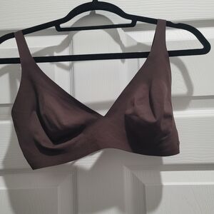 SKIMS Naked Plunge Bralette S-DD Espresso